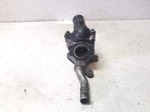 Mazda CX-5 (2011–2017) Thermostatgehäuse PE0115172 - 2