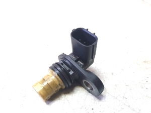 Mazda CX-5 (2011–2017) Crankshaft position sensor PE0118221 - 4