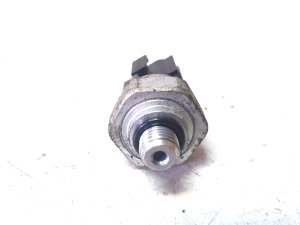 Mazda CX-5 (2011–2017) A/C condenser sensor 42CP813 - 2
