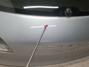 Porsche Macan (2014–2026) Trunk lid 95B827025Y - 8