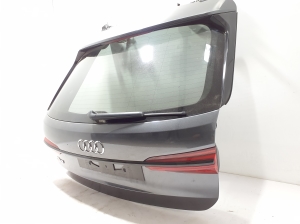 AUDI A6 C8 (2018–2025) Tagaluuk 4K9827025B - 4