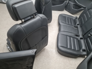 Porsche Macan (2014–2026) Interior and its parts - 11