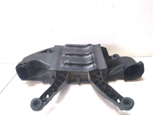 BMW X6 E71 (2008–2014) Luftfiltergehäuse 1371779834003 - 5