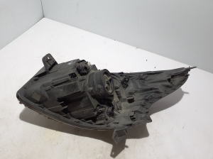 Opel Vivaro B (2014–2019) Headlight 260107798R - 4