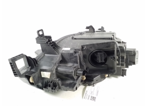 Volkswagen ID.4 I (2020–2026) Headlight 11B941035N - 9