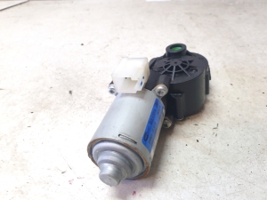 Kia Sorento (2014–2026) Front seat motor 88601L2000 - 4