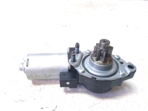 Kia Sorento (2014–2026) Front seat motor 886B1L1000 - 2