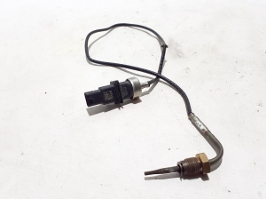 AUDI A6 C8 (2018–2025) Exhaust gas temperature sensor 059919529B - 2