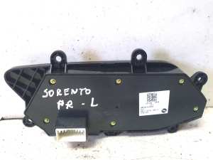 Kia Sorento (2014–2026) Priekšējā sēdekļa vadības bloks 88070L1410 - 2