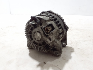 Opel Vivaro B (2014–2019) Alternator 231006729R - 2