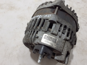Opel Vivaro B (2014–2019) Alternator 231006729R - 3