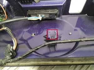 NISSAN Qashqai (2013–2021) Trunk lid molding 908104ESXX - 2