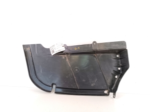 Mercedes Benz C-Class 204 (2007–2014) Rear underbody shield A2046900607 - 3