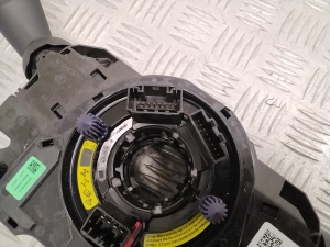VOLVO XC40 (2017–2026) Switch and its parts 32350918AA - 5