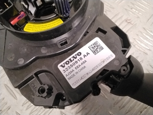 VOLVO XC40 (2017–2026) Switch and its parts 32350918AA - 6