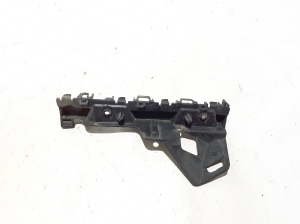   Front bumper bracket  - 622217838R 