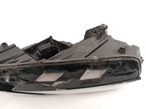 Skoda Octavia IV (2019–2026) Headlight 5E1941016E - 4