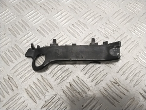 Front bumper bracket - 86514G5000