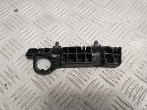 Kia Niro (2016–2022) Front bumper bracket 86513G5000 - 2