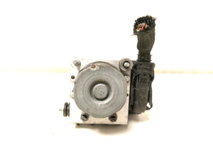Mercedes Benz A-Class 176 (2012–2018) ABS unit A0094316412 - 6