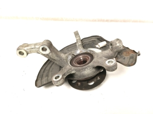 Mercedes Benz A-Class 176 (2012–2018) Front wheel hub A2463320200 - 2