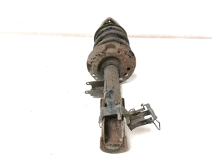 Mercedes Benz A-Class 176 (2012–2018) Front shock absorber A1763202138 - 3