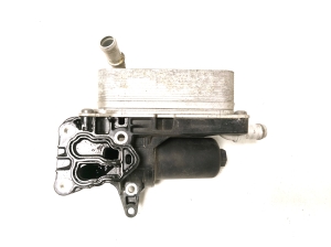 Mercedes Benz A-Class 176 (2012–2018) Getriebeölkühler A2465010501 - 2