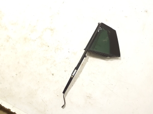   Rear door quarter glass  - 971845338 