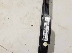 Porsche Panamera 971 (2016–2026) Aizmugurējo sānu durvju trīsstūrveida stikls 971845352 - 4