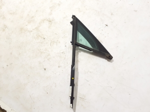   Front door quarter glass  - 971845322A 
