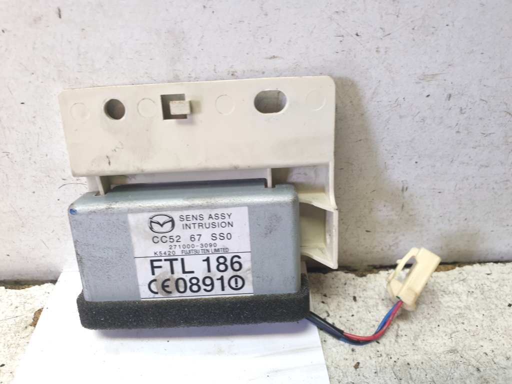 Mazda 5 (2005–2010) Airbag sensor 2710003090 Mazda 5 (2005–2010) Airbag sensor 2710003090