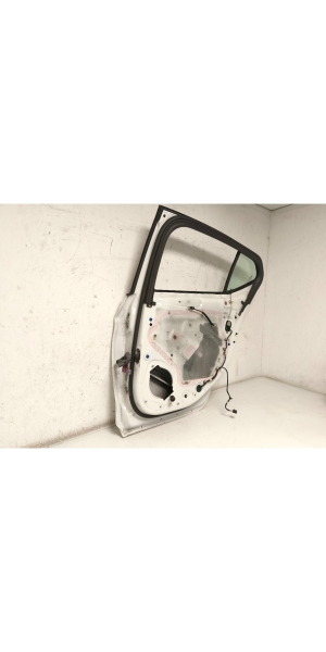 Opel Astra K (2015–2021) Rear side doors - 7