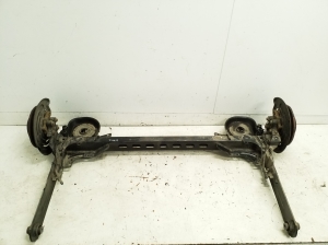   Rear axle and its parts  - 555016630R 
