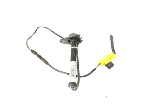 Mercedes Benz A-Class 176 (2012–2018) Hood impact sensor A1179061000 - 5