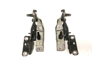 Mercedes Benz A-Class 176 (2012–2018) Hood hinge A1768800328 - 4