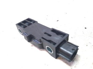 Mazda 5 (2005–2010) Airbagsensor C23557KC0 - 3