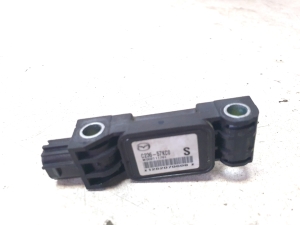 Mazda 5 (2005–2010) Airbagsensor C23657KC0 - 2