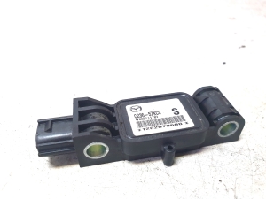 Mazda 5 (2005–2010) Airbagsensor C23657KC0 - 3