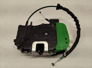 Hyundai i40 (2011–2026) Front door lock 813203Z000 - 2