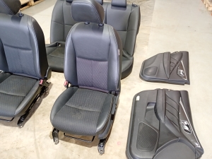 Infiniti Q50 (2013–2026) Salons un tā detaļas - 8