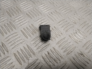 Parkošanās sensors aizmugurē - 99310GI500EB