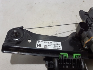 Porsche Panamera 971 (2016–2026) Rear side door window regulator 971839401B - 2