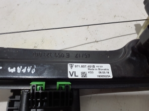 Porsche Panamera 971 (2016–2026) Front door window regulator 971837401B - 3