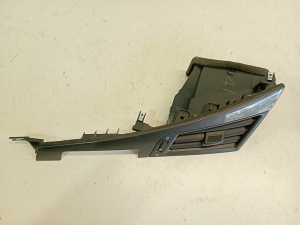 Infiniti Q50 (2013–2026) Dashboard air vent grilles 687514GA0A - 2