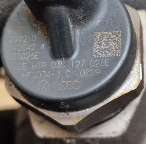 Volkswagen Passat B7 (2010–2014) Kütusepump 03C127026E - 2