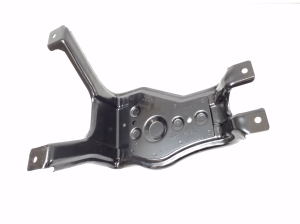 AUDI A7 (2010–2018) Reserveradhalterung 4G0802715