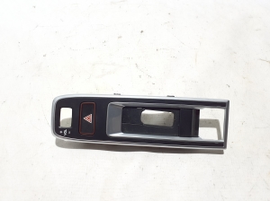 Hazard light switch - 971858401C