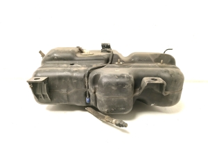Opel Vivaro B (2014–2019) AdBlue tvertne 208993933R - 4