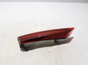 VOLVO S60 III (2018–2026) Tagatuli tagaluugil 32133724 - 2