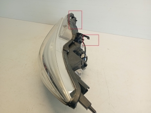 Infiniti Q50 (2013–2026) Scheinwerfer und seine Teile - 3